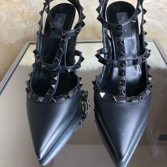 VALENTINO ROCKSTUD LEATHER PUMPS - Picture 3 of 14
